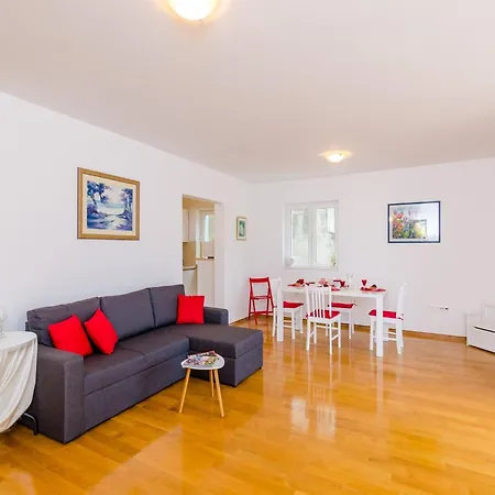 Appartement Grand - Three Bedroom With Terrace And Partial Sea View Dubrovnik